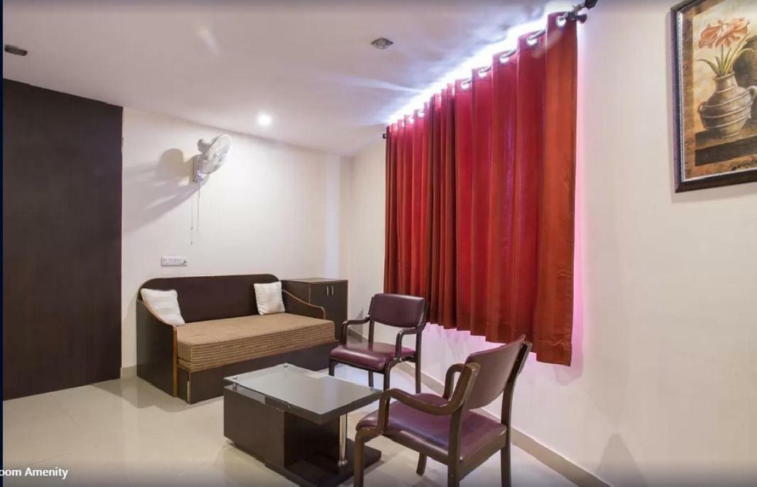 Hotel Lily Bay Jaipur
